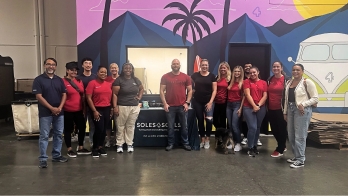 Volunteer in California