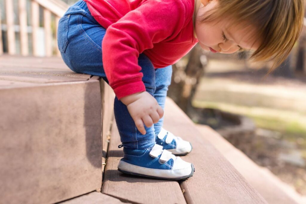 Toddler in comfortable-fitting shoes
